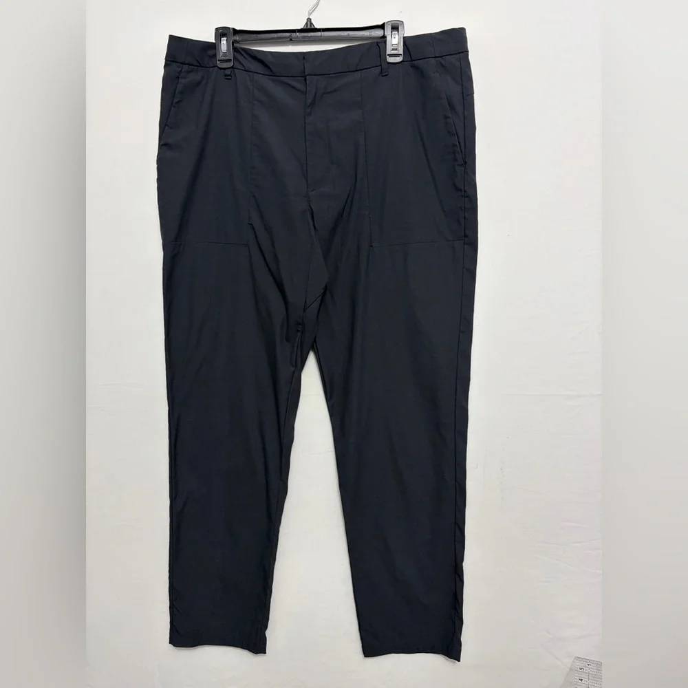 All In Motion Men’s size 38x32 Black Onyx Stretch Pants(A405)